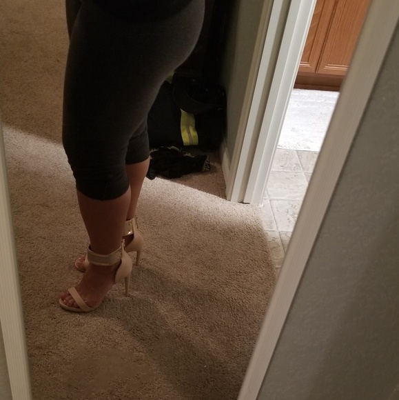 ***SOLD*** - Picture 3 of 4